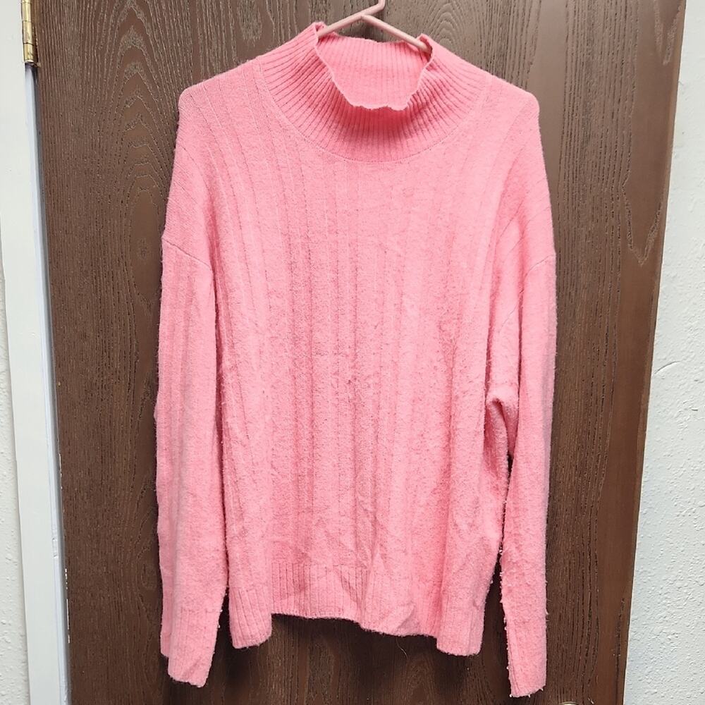 🚨2/$25 or 5/$50🚨J. Crew Pink Turtleneck Sweater